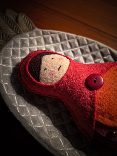 CRAFTOPIA Felt Nesting Doll Key Ring