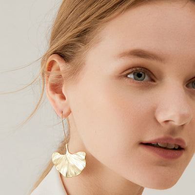 DELIA CLASSIC GOLD DROP EARRINGS – 14K GOLD PLATED, 304 STAINLESS STEEL