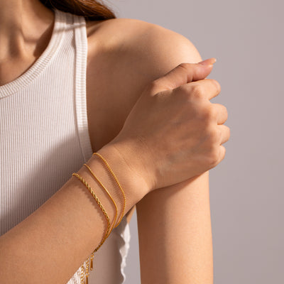DELIA - 304 STAINLESS STEEL 18K GOLD PLATED SIMPLE STYLE CLASSIC PLATING SOLID COLOR BRACELETS - 3 PAIR