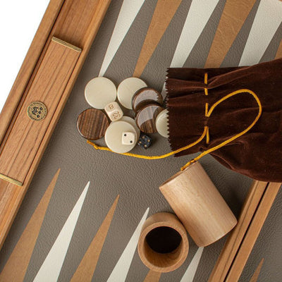 Leatherette Backgammon – Wooden Case with Checkers (60×60 cm)